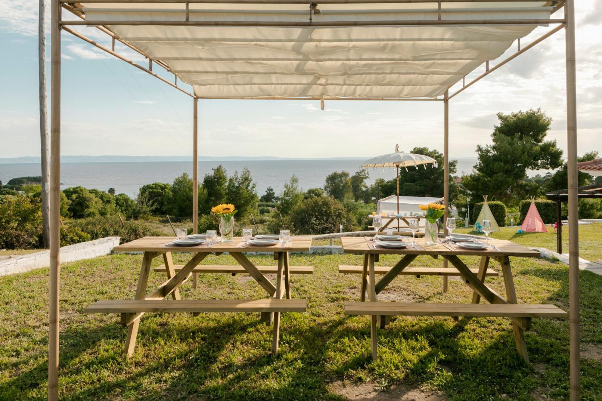 Pine In The Sea Nikiti-Sithonia Apartment Exterior foto
